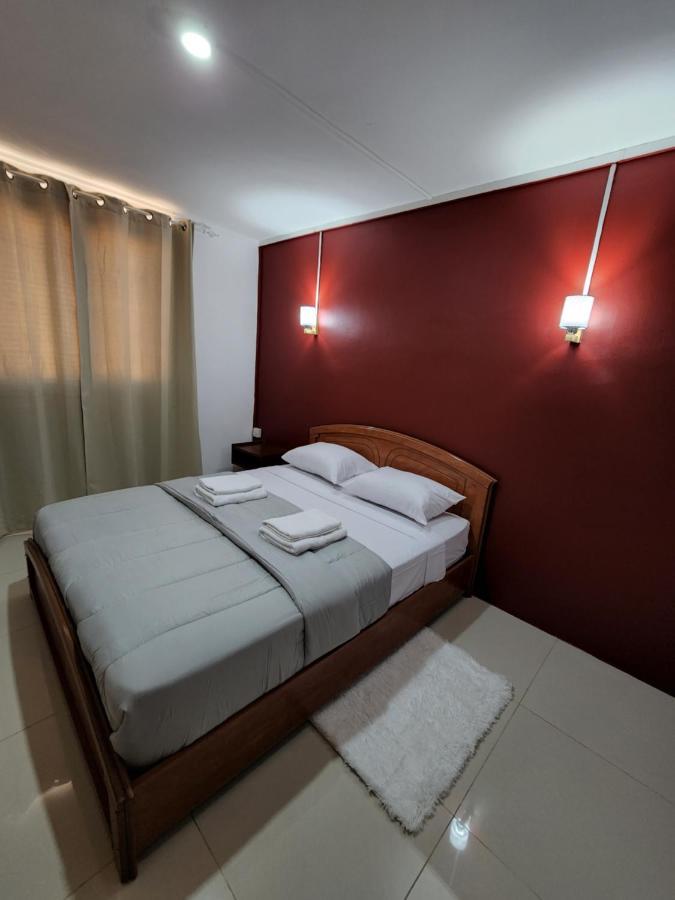 Sunsetview Beach Apartment Flic en Flac Bagian luar foto