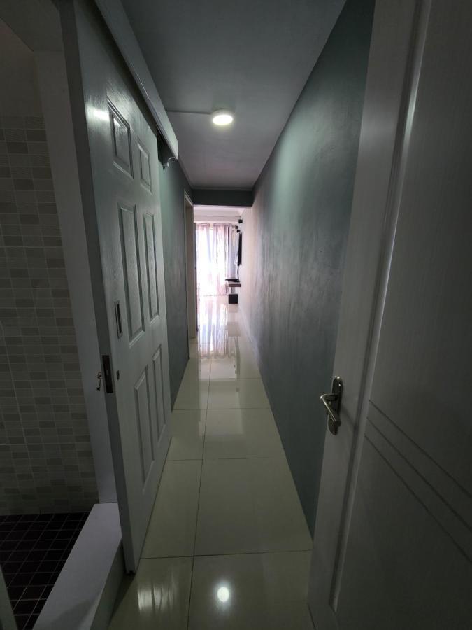 Sunsetview Beach Apartment Flic en Flac Bagian luar foto